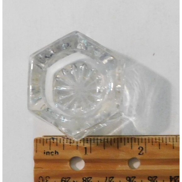 Vintage Salt Cellars Set Of 2 Hexagon Shape Clear Crystal Glass 1.5" Diameter - Picture 6 of 6